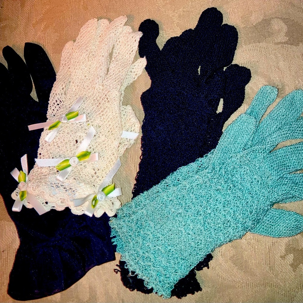 *4 pairs of Vintage Crochet and Gloves & sheer  Mid Century Dress Summer Gloves